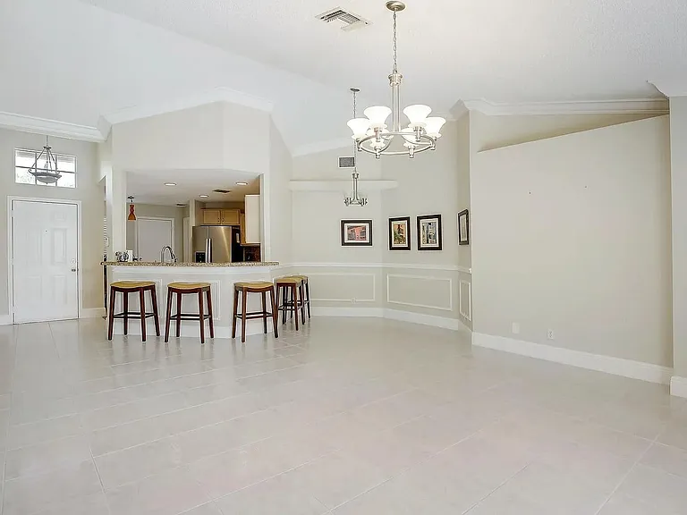 13284 Majestic Pine Ct — Photo 6