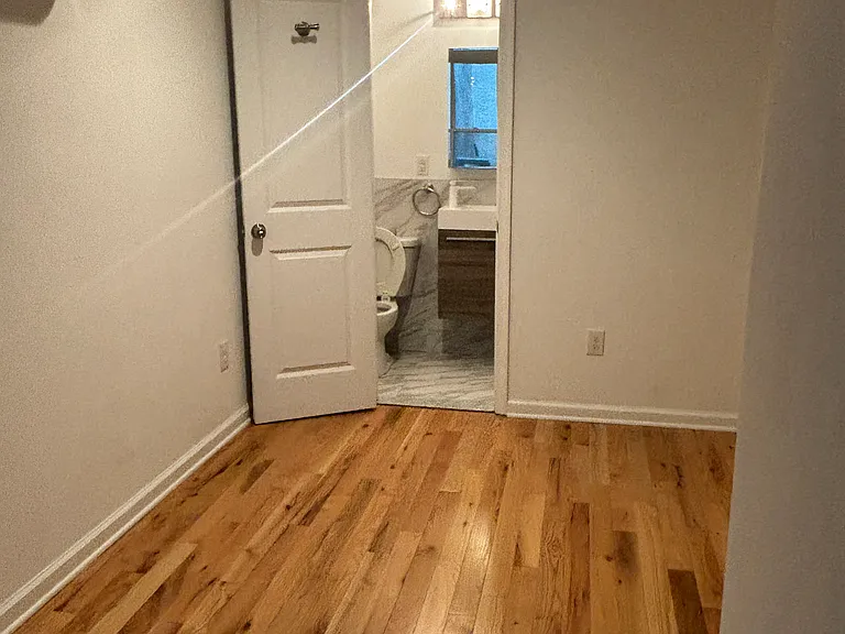 620 N 2nd St #2 — Photo 2