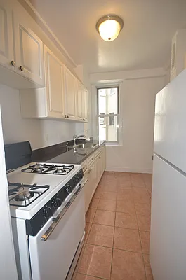 Rented by Avian Village Realty | media 14