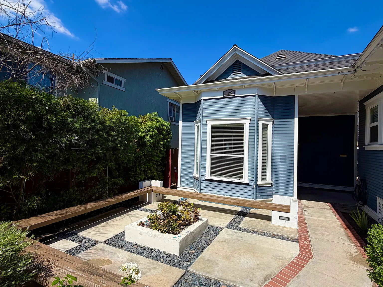 3 bed, 1750 sqft, $4,400 — Photo 3