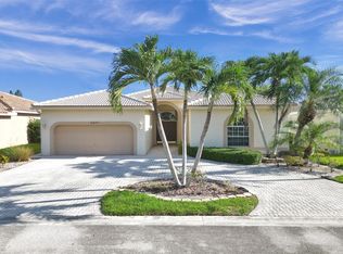 5977 NW 73rd Ct, Pompano Beach, FL 33067