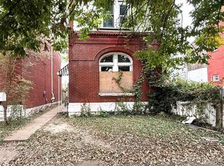 3647 Wisconsin Ave, Saint Louis, MO 63118