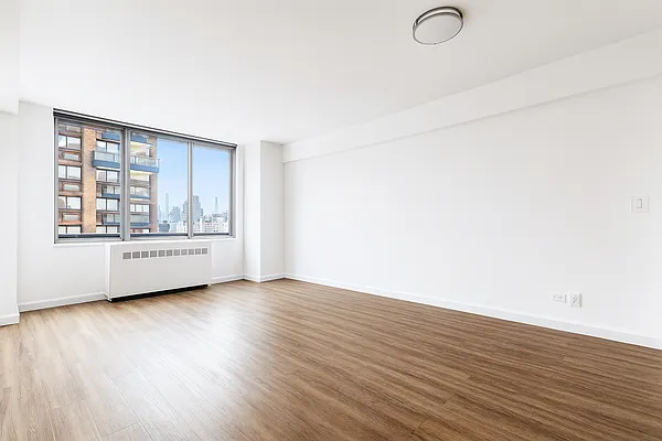 Rented by Sovereign Associates | media 18