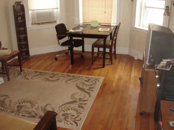 239 Kelton St #15, Allston, MA 02134