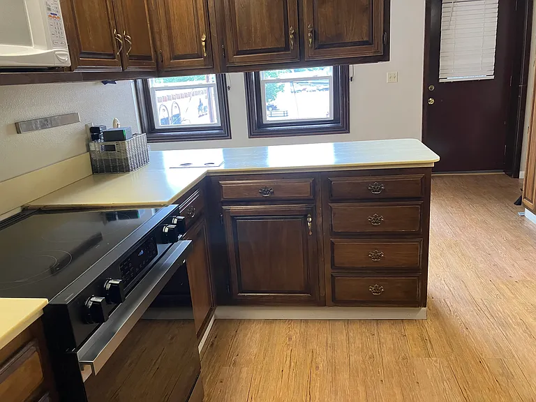 200 N Main St — Photo 9