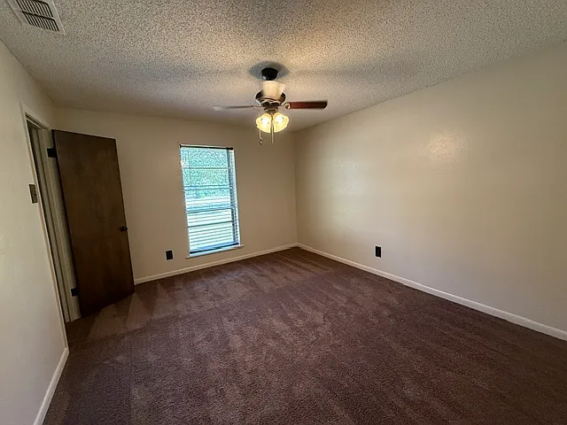 2909 FM 1844 — Photo 12