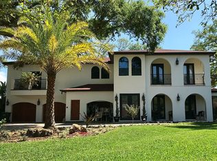 2124 Sunnyside Ln, Sarasota, FL 34239