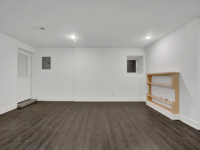 1814 S Throop St #1F — Photo 10