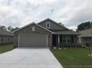 9058 S 253rd East Ave, Broken Arrow, OK 74014