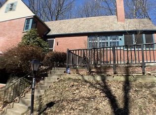 114 Fairley Rd, Pittsburgh, PA 15237