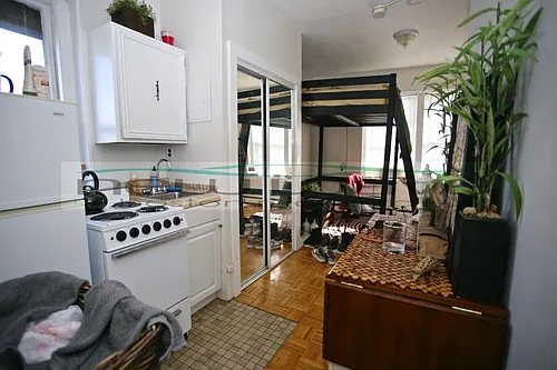 40 Anderson St #17 Photo 1