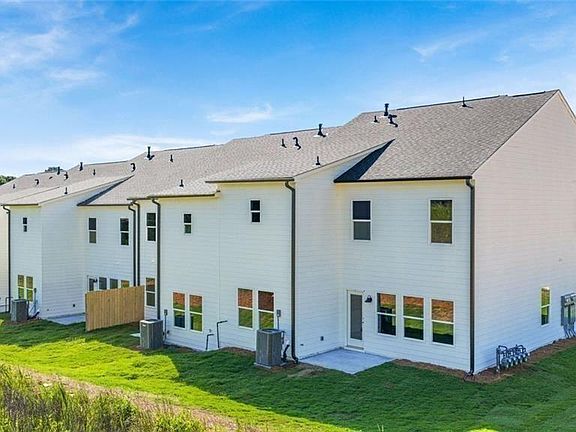 4th image of 202 Sharon Ln #5