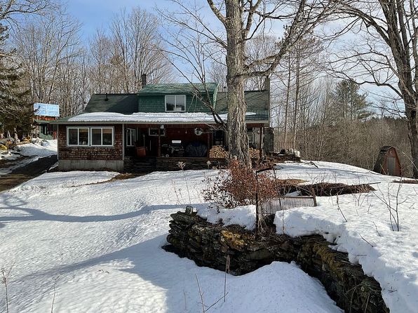495 Bat Hennesey Rd, Moretown, VT 05660