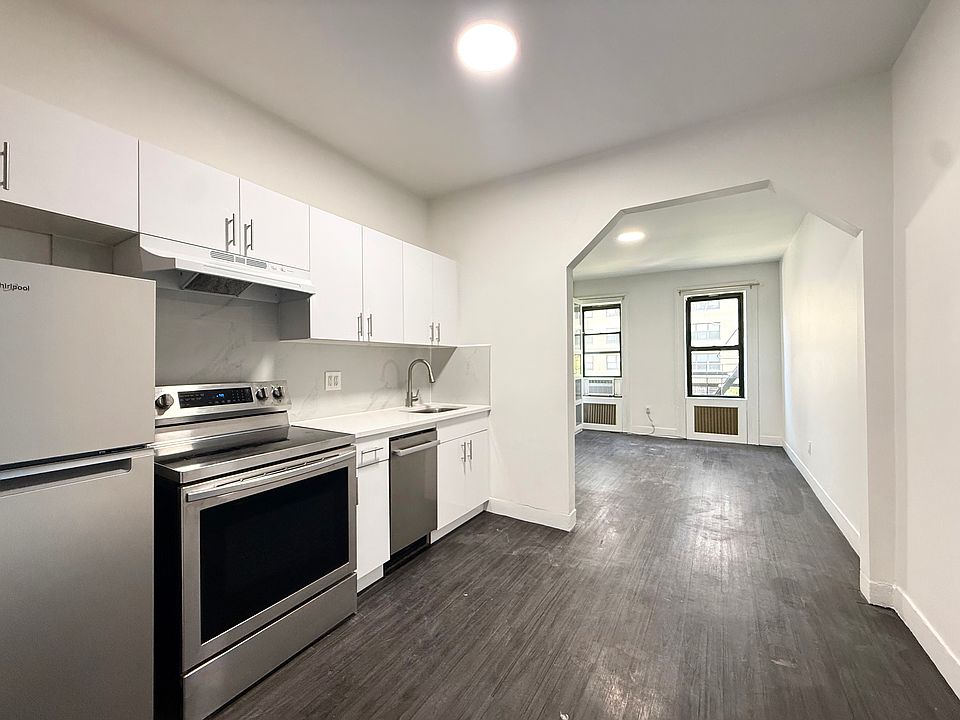 1st image of 398 3rd Ave APT 3C