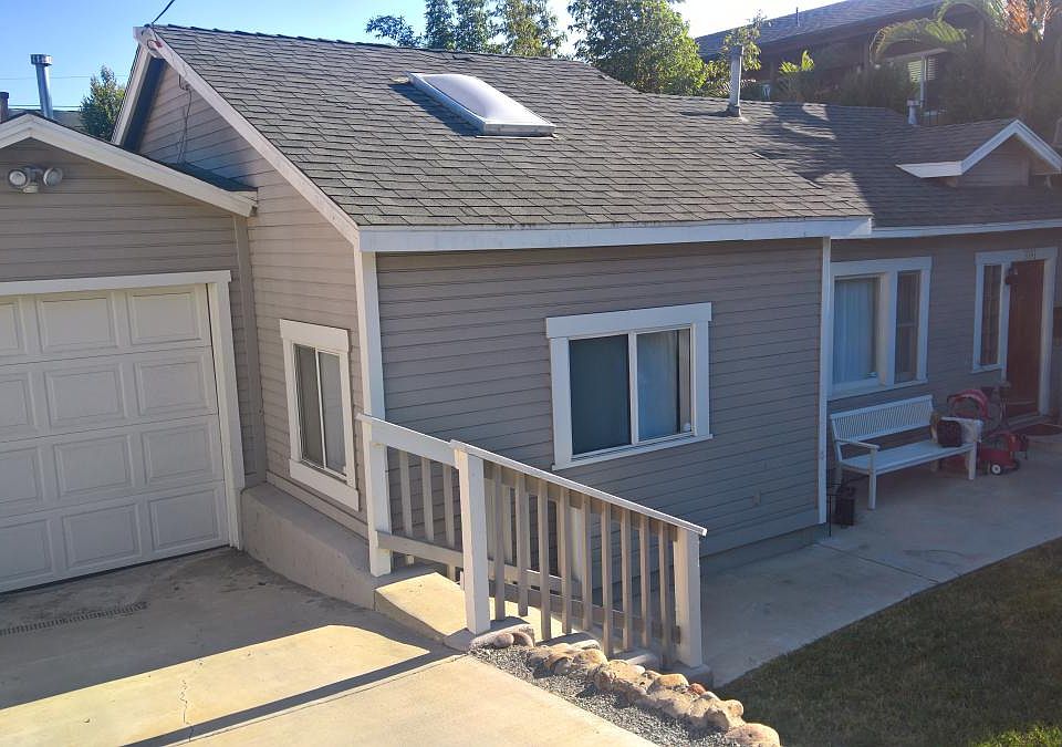 1st image of 3091 A St