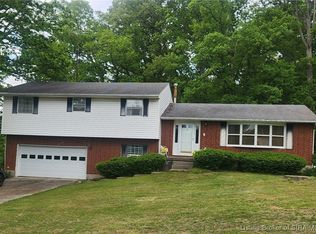 1318 E Indian Trail Rd, Paoli, IN 47454