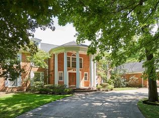 1871 Chartley Rd, Gates Mills, OH 44040