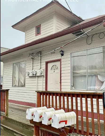 2468 S College St #B — Photo 1
