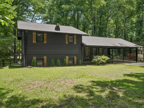 752 Maple Dr, Riverdale, GA 30274