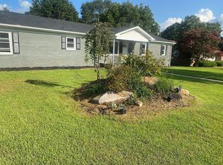 403 Wemberly Ln, Simpsonville, SC 29681