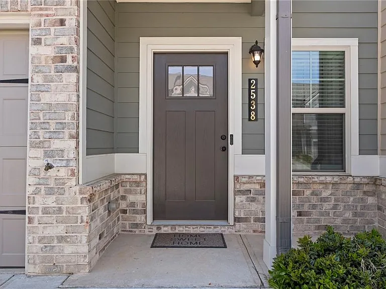 2538 Polaris Way SW — Photo 3