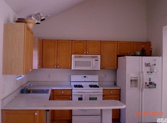 3rd image of 39 Kathleen Cres
