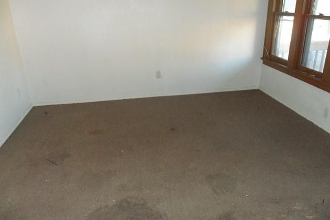 2nd image of 3154 N 30th St
