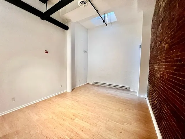 254 Friend St #4 — Photo 7