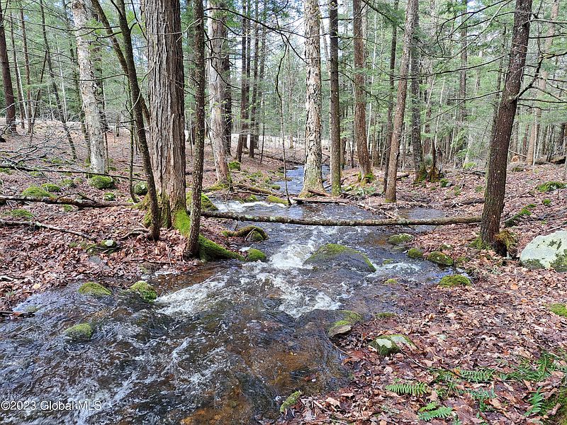 5th image of L39 Valentine Pond Road Road