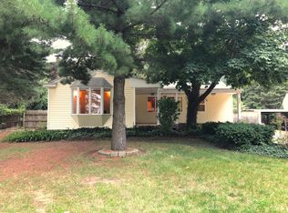 40173 Alden Rd, Van Buren Township, MI 48111