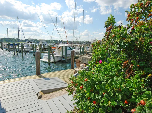 4 NW Street #36, Stonington, CT 06378