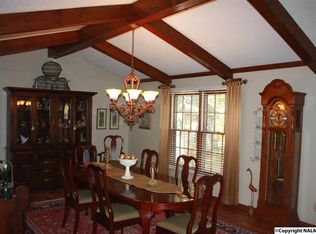 500 Nacoles Dr, Grant, AL 35747