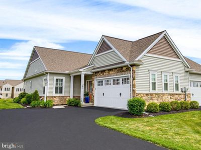 361 Meadow Rose Dr, Lititz, PA, 17543