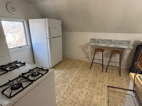 306 E Houghton Ave #3, Houghton, MI 49931