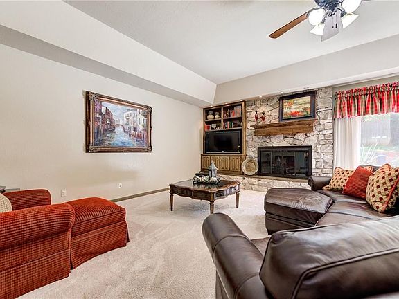 4th image of 3212 Broken Bow Ct