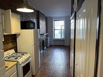 Rented by Eric Goodman Realty Corp