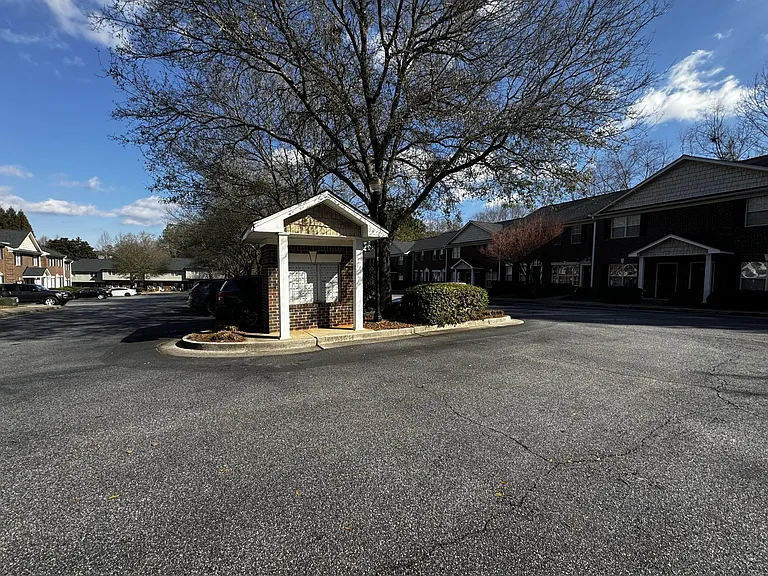 101 Wood Lake Dr #507 — Photo 14