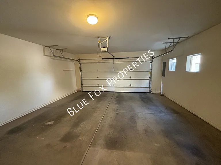 4170 N Thurston Ln #101 — Photo 18