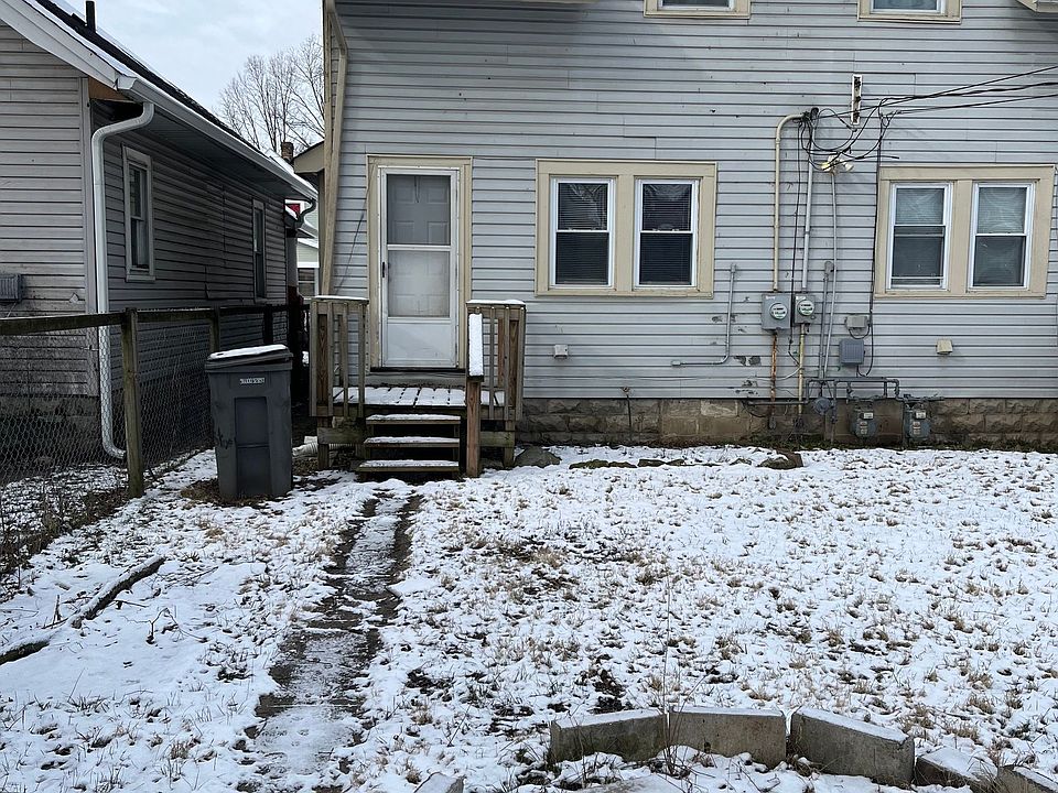 1st image of 1837 N Dexter St