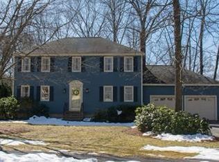 35 Acorn Rd, Northbridge, MA 01534