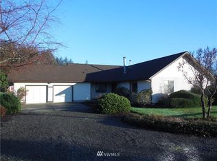 80 Grandview Ln, Sequim, WA 98382