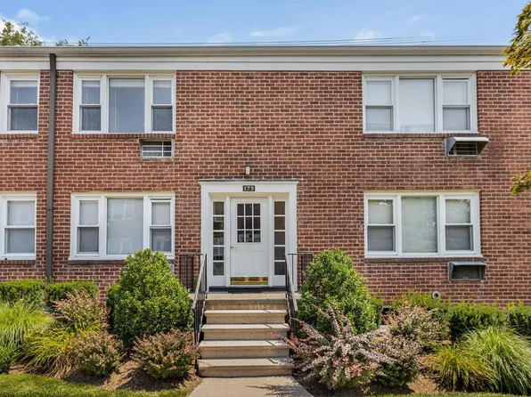 175 Bedford Road #2, Pleasantville, NY 10570