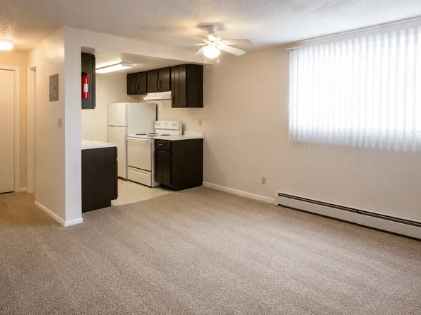 King Arthur Apartments, 1508 9th Ave #202A, Greeley, CO 80631
