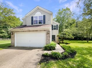 2083 Wood Brook Ct, Loveland, OH 45140