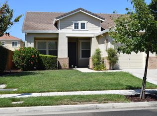 1221 Sweet Pea Dr, Patterson, CA 95363