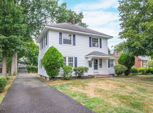 50 Franklin Pl, Morris Plains, NJ 07950