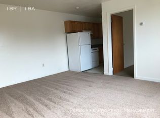 54 Sutton Ave #14, East Providence, RI 02914