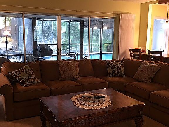 Living room, view lanai