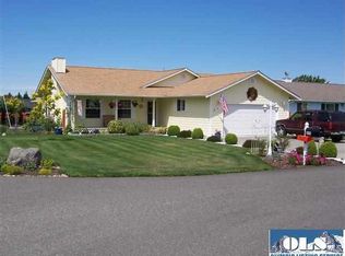 890 Sylvester Ct, Sequim, WA 98382