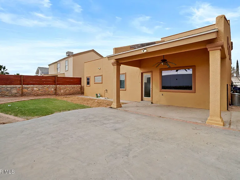 1230 Olga Mapula Dr — Photo 34
